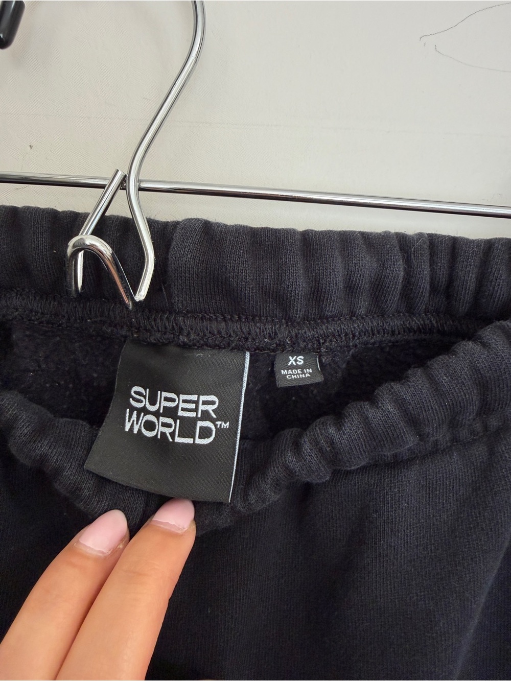 Aritzia Superworld Black Sweatpant Joggers - Picture 4 of 5